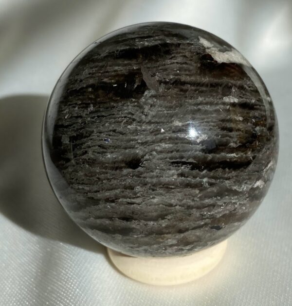 Garden Stone Quartz - 1000 Layer Sphere