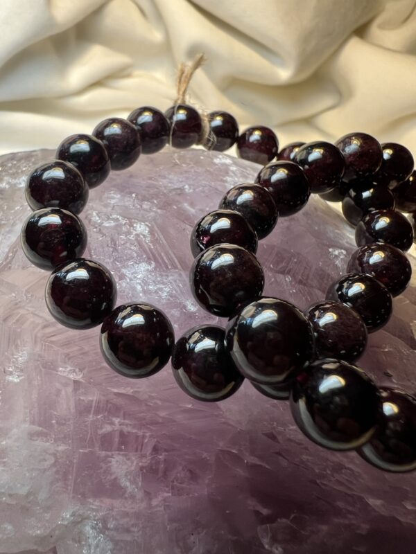 Garnet Bracelets 10mm