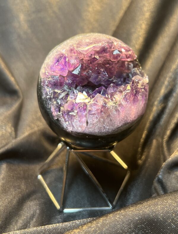 Amethyst Treasure Basin Geode - Image 2